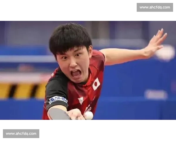 亚锦赛男团 14 决赛：张本智和独得 2 分，中国香港横扫印度晋级四强