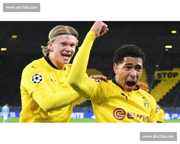 贝林厄姆弟弟多特首秀破门！天才中场接班兄长引期待