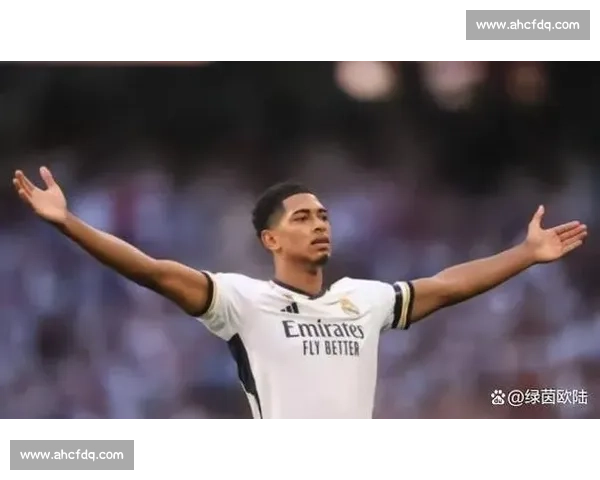 贝林厄姆弟弟多特首秀破门!天才中场接班兄长引期待